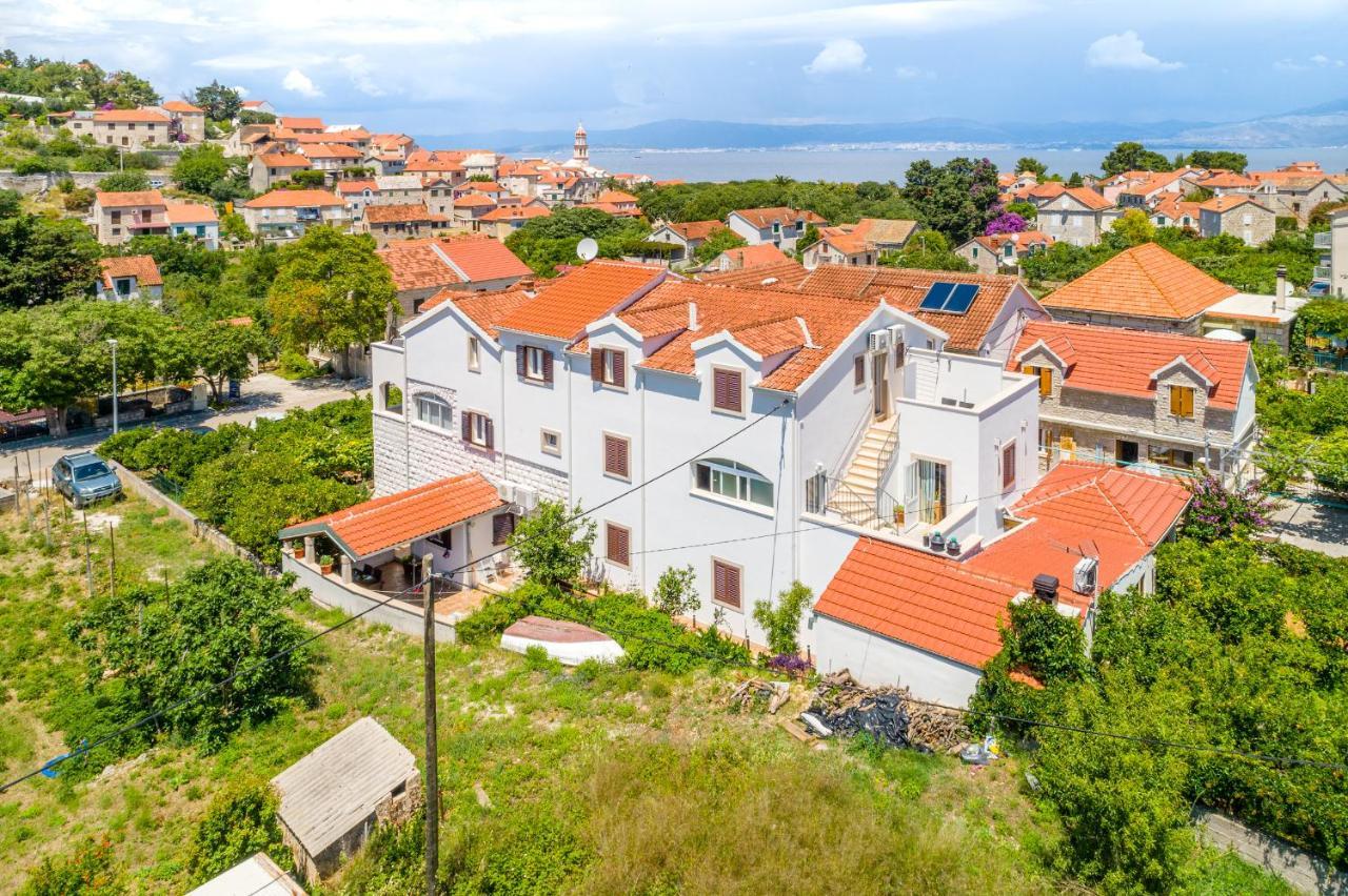 Villa Dinka Sutivan Esterno foto