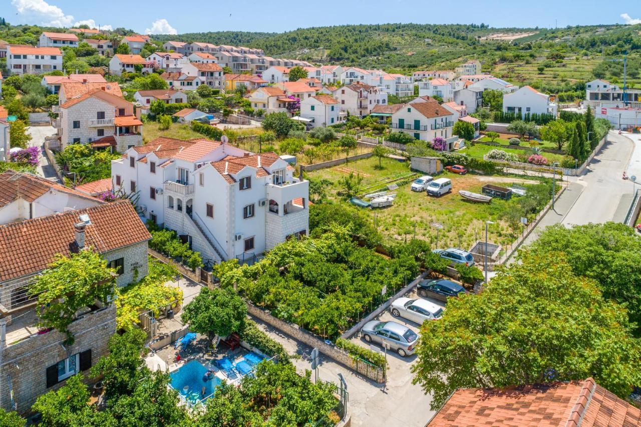 Villa Dinka Sutivan Esterno foto