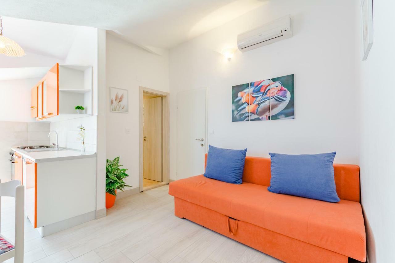 Villa Dinka Sutivan Esterno foto