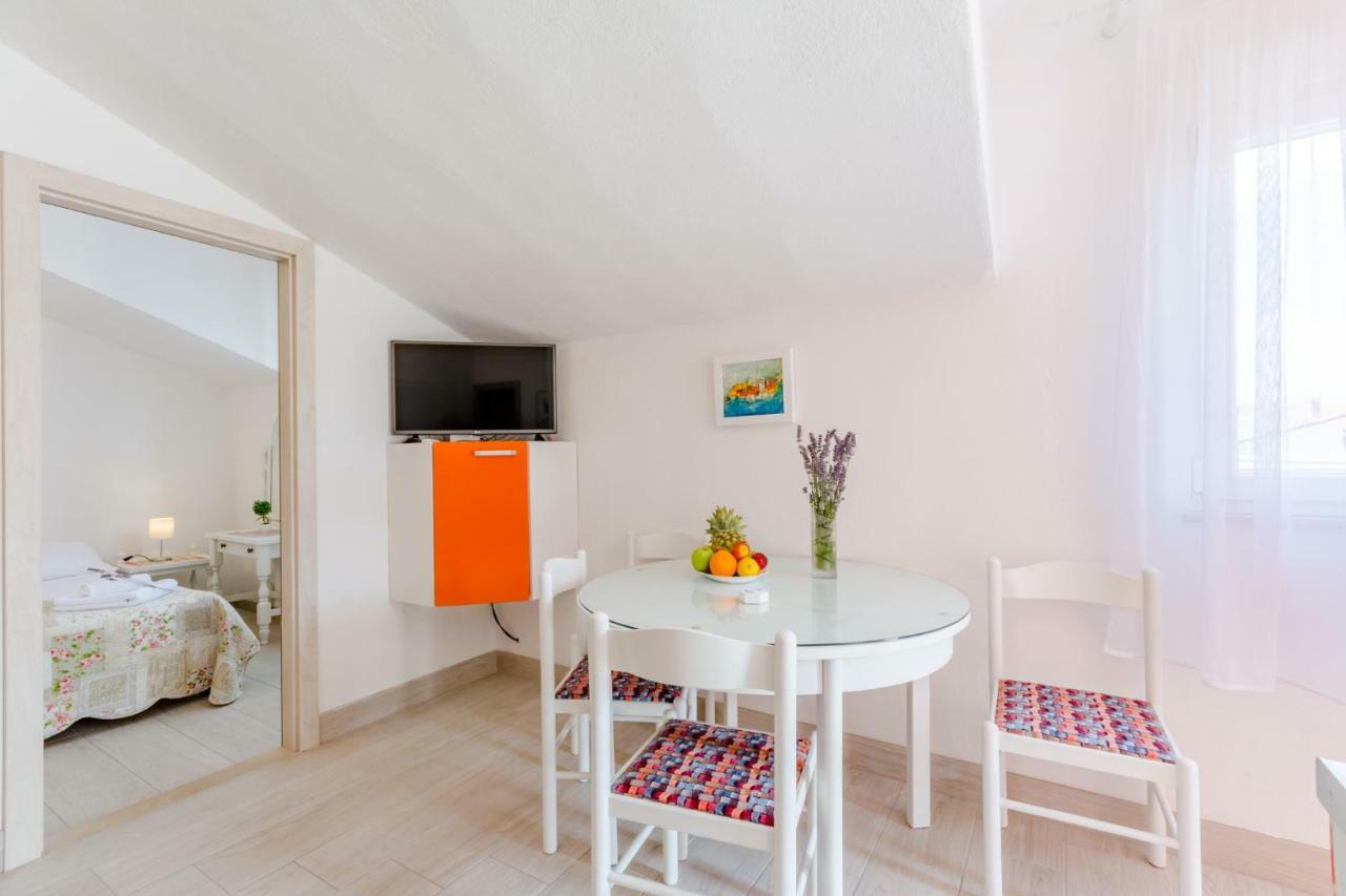Villa Dinka Sutivan Esterno foto